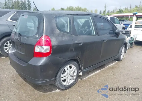 2007 Honda Fit Sport z USA, uszkodzony, nr VIN JHMGD38657S024112